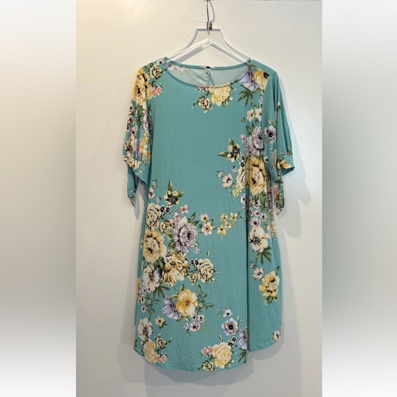 Emerald Green‎ Fliral Shift Floral Dress Women’s Size 1X (1750) - Picture 1 of 4
